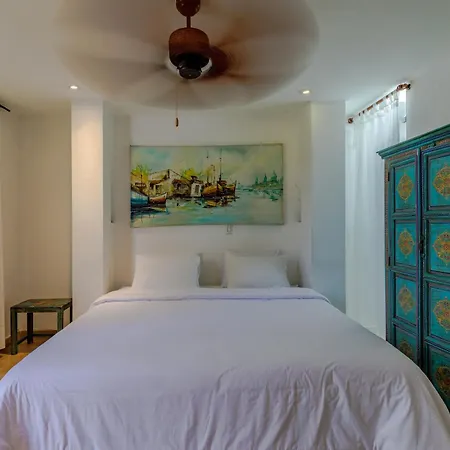 Hotel Casa Santagua 4*